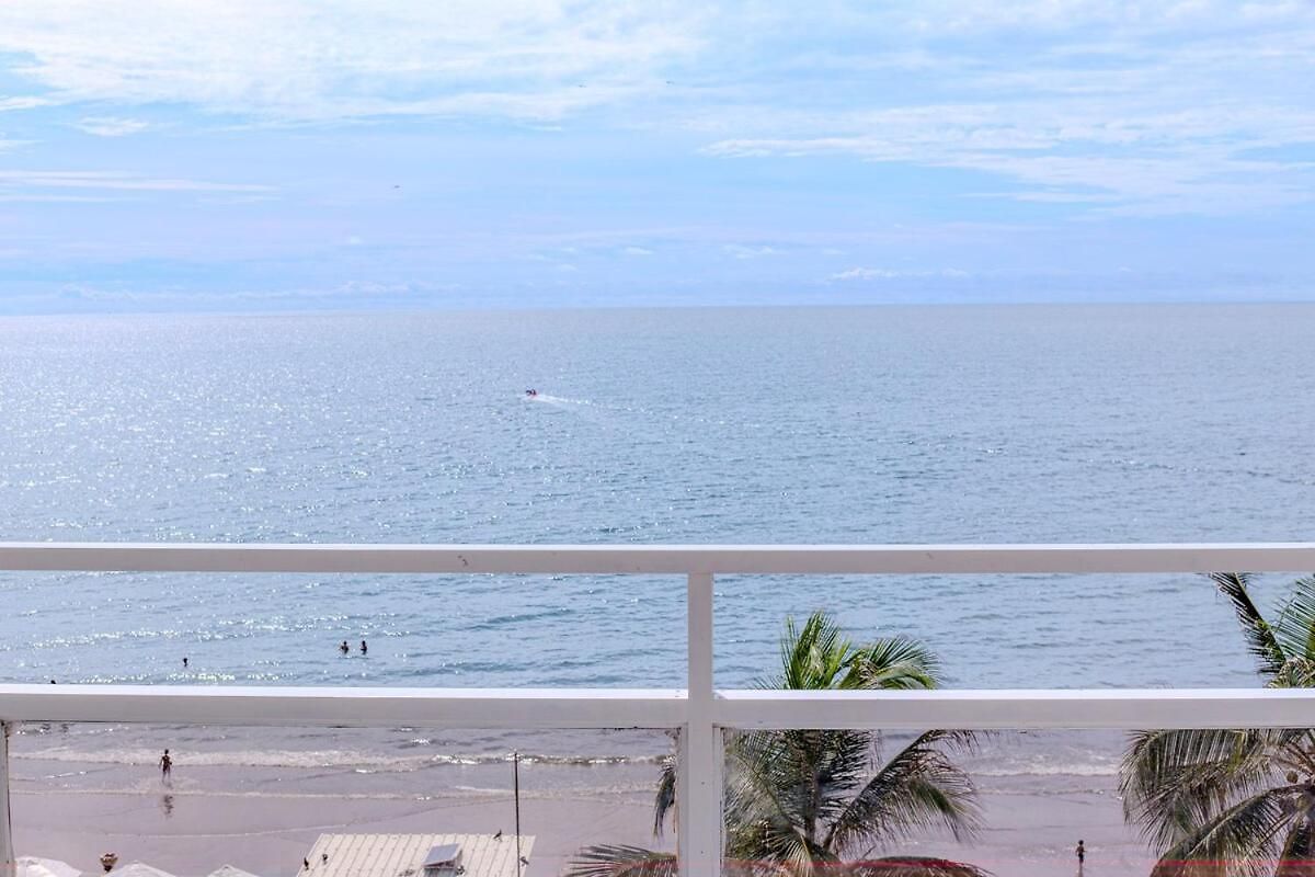 Spacious Beachfront