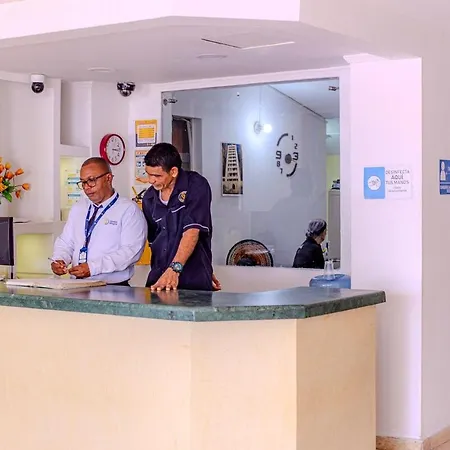 Spacious Beachfront Cartagena