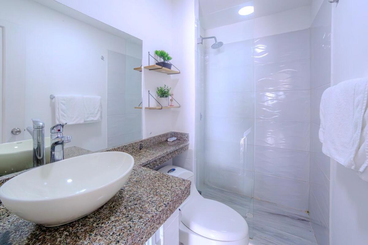 Apartment Spacious Beachfront Cartagena