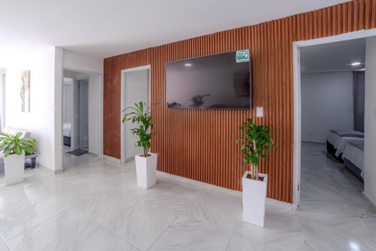 Spacious Beachfront *